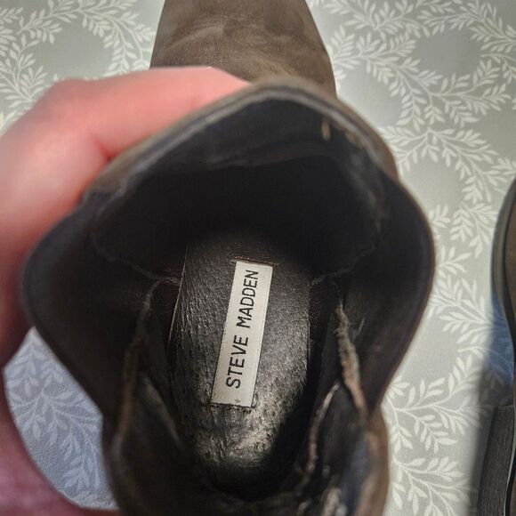 Steve Madden Neoma Booties Size 7.5 Brown Suede Leather - Picture 8 of 10